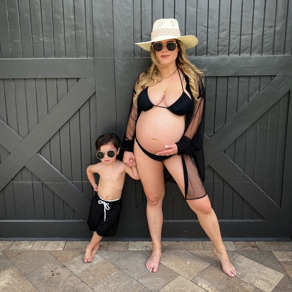 • MEET ME • - Picture 4 of 11